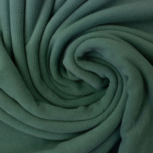 Weiche, personalisierte Hundedecke aus Fleece in Wunschfarben, ideal für Sofas und gemütliche Hundemomente.
