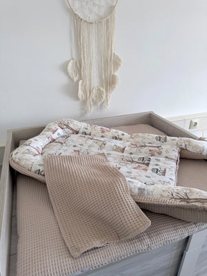 Babynestchen von Mein Shop in variierender Ausführung, weiche Schutz- und Bettnestchen für sicheren Schlaf.