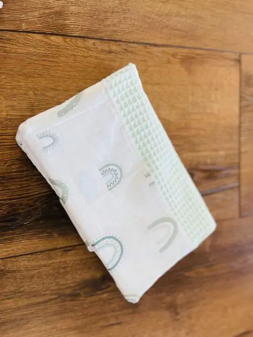Windel-Etui und Wickeltasche von Mein Shop, praktische Windeltasche mit Reißverschluss und Platz für Windeln und Pflegeprodukte