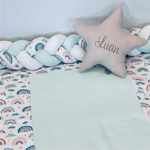 Weiches Babykissen in Mond-, Stern- und Wolkenform, bequeme Geburtskissen-Variation von Mein Shop, ideal für Neugeborene.
