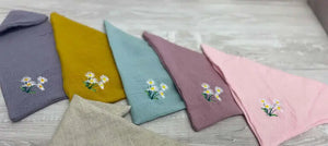Weiches Musselin-Dreieckstuch in verschiedenen Farben, ideal für Babys und Kinder, aus atmungsaktivem Stoff, von Mein Shop