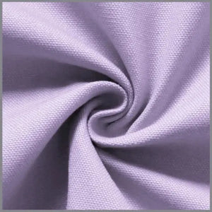 Personalisiertes Kuschelkissen in Flieder mit individuellem Design, weiche Oberfläche, perfekt zum Kuscheln und Dekorieren.
