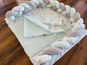 Wasserabweisende Wickelauflage mit Bezug, variabler Konfigurator, von Mein Shop, für sichere und komfortable Babywechsel.