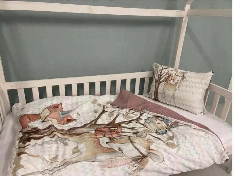 Bunte Boho-Waldtiere Bettwäsche im Set, variabel in Farben und Größen, mit Waldtier-Motiven für gemütliches Schlafzimmer.