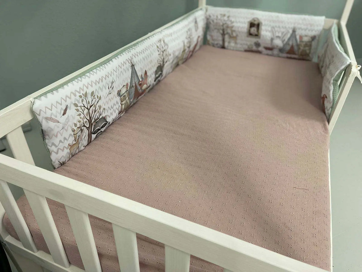 Babynestchen mit Waldfreunde- und Waldtier-Motiv, weiches Schutz- und Bettnestchen für Babys, in verschiedenen Varianten