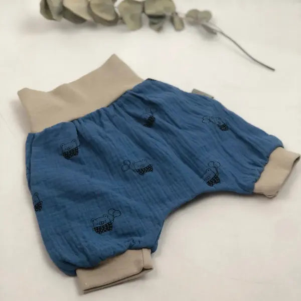 Kurze Pumphose aus Musselin in verschiedenen Farben, bequem und leicht, für Kinder, von Mein Shop.