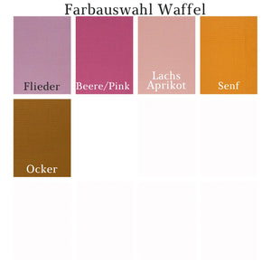 Weiche Babydecke mit Namen aus Waffelstoff, personalisierte Babydecke von Mein Shop für Neugeborene und Babys.