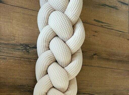 Handgefertigte 4fach-geflochtene Bettschlange in Variation, Knotenschlange aus geflochtener Baumwolle, individuell nach Wunsch.