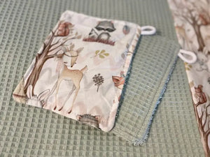 Weicher Frottee-Waschlappen im Set, ideal für die Hautpflege, von Mein Shop, mit variabler Größe und Textur.