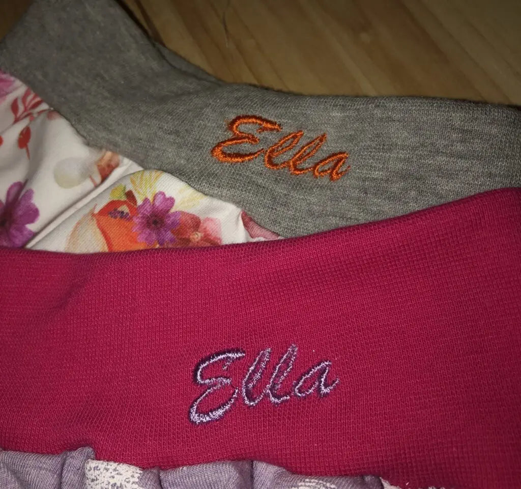 Variable Bio Elefanten in Rot, von Mein Shop, detailreiche Stofftiere für Kinder, visuell farbenfrohes Spielzeug
