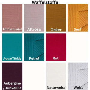 Geflochtene Bettschlange in Hellblau, individuell gestaltbar, von Mein Shop, zeigt die Textur und das Design der Variation.