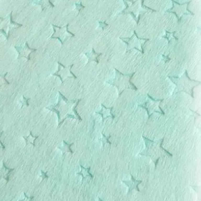 Weiche personalisierte Babydecke mit Waldtieren Muster aus Minky-Baumwolle, cremefarben, ideal für Neugeborene.