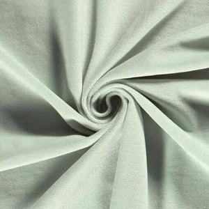 Geflochtene Bettschlange aus kuscheligem Velourstoff in Mint, Variation nach Wunsch, von Mein Shop, weiche und flauschige Textur