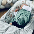 Babynestchen in Variation, Schutzbettumrandung aus Mein Shop, gepolstert, individuell konfigurierbar für sicheren Babyschutz.