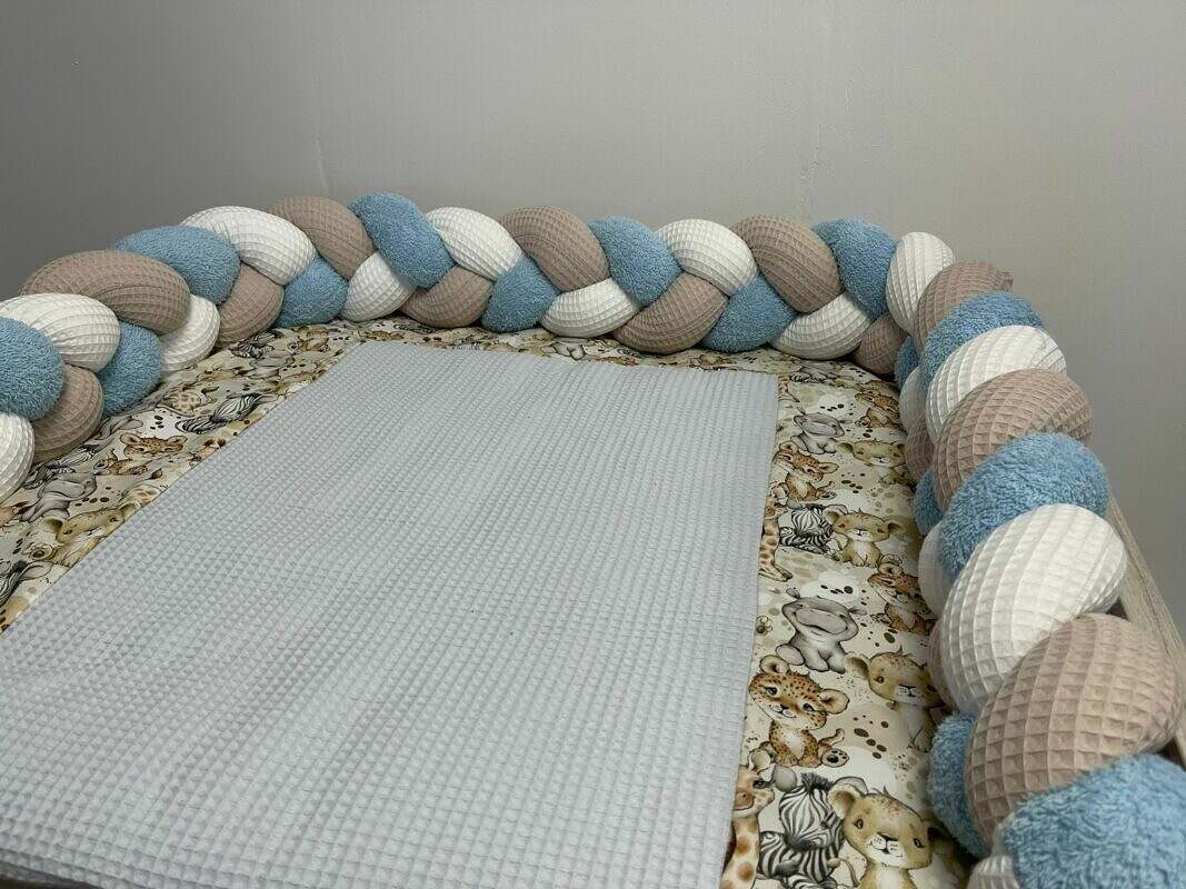 Konfigurator Wickelauflage mit geflochtener Umrandung, individuelle Gestaltung, Produktvariation in natürlichem Design