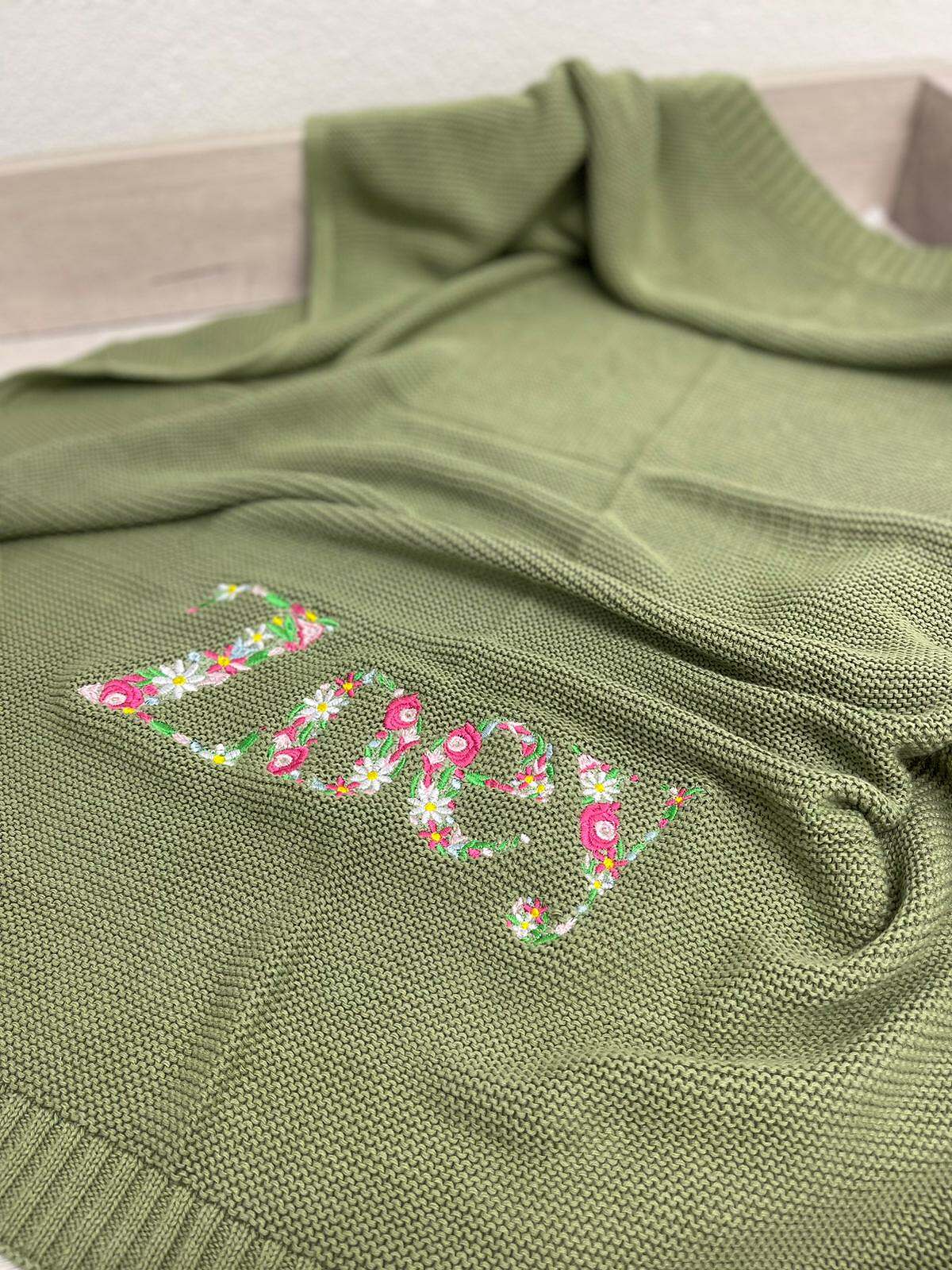 Personalisierte Babydecke aus 100% Baumwolle, weiche Strickdecke in verschiedenen Variationen, ideal für Neugeborene und Babys